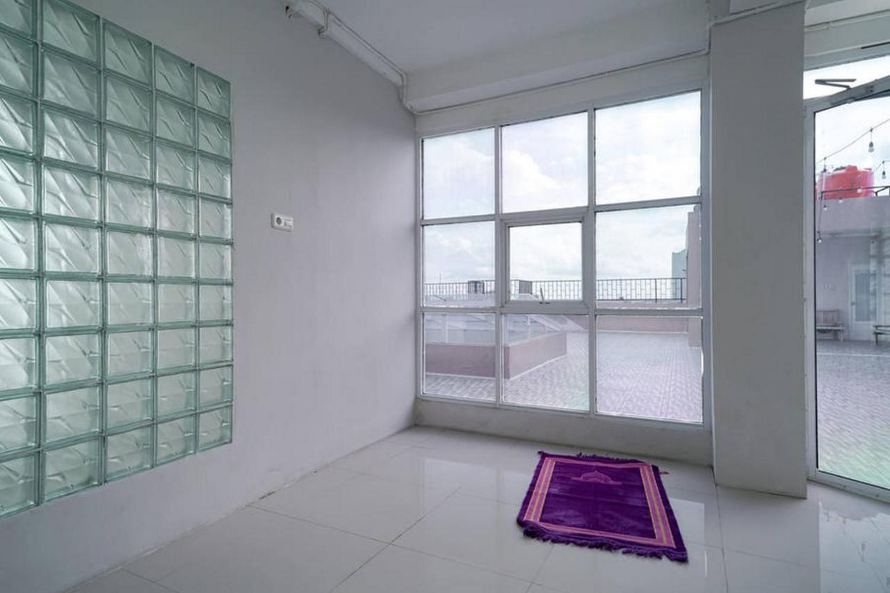 Urbanview Hotel Bari Syariah Palembang By Reddoorz Luaran gambar