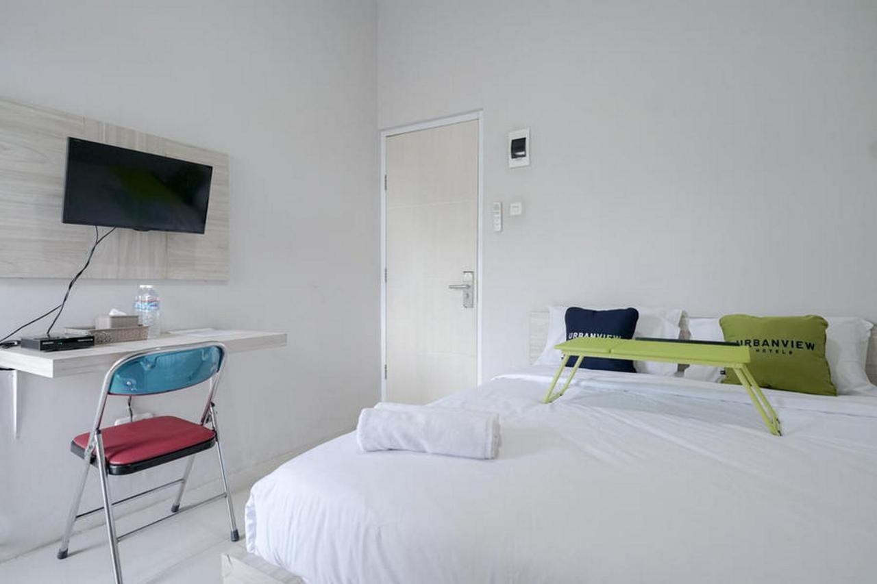 Urbanview Hotel Bari Syariah Palembang By Reddoorz Luaran gambar