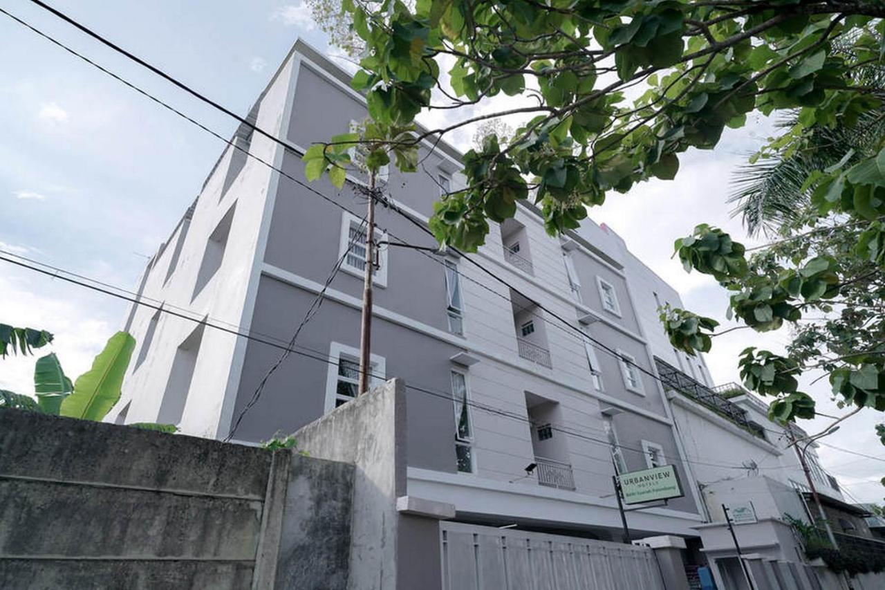 Urbanview Hotel Bari Syariah Palembang By Reddoorz Luaran gambar